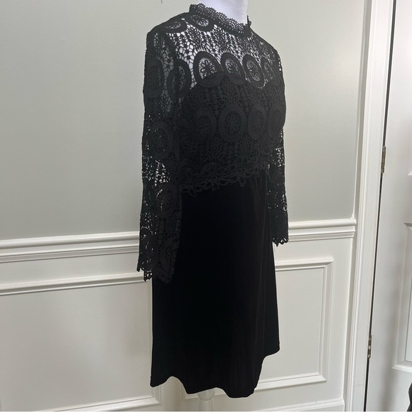 Entro Black Lace and Velvet Dress S - Picture 2 of 9